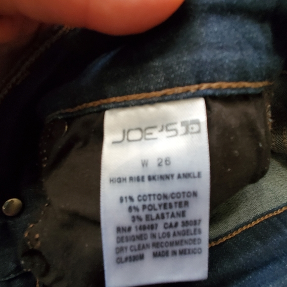 JOE'S JEANS Skinny, high rise, dark wash - Picture 4 of 5